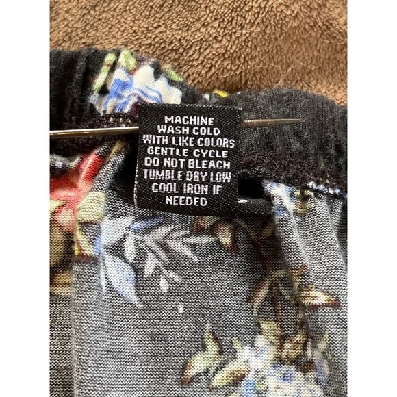 Rue 21 Women's Blouse Size Medium Floral Print Off The Shoulder Button Up Sleeve - Picture 6 of 6